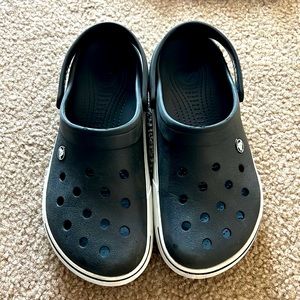 Shoes crocs men size 9 women 11